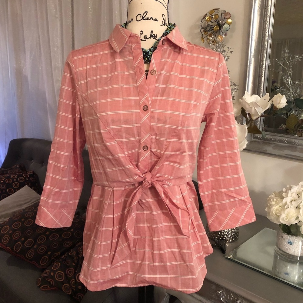 Simply noelle blouse tied in the front size  xs